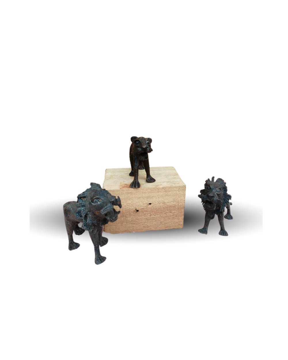 BENIN - IFE SMALL BRONZE LIONS